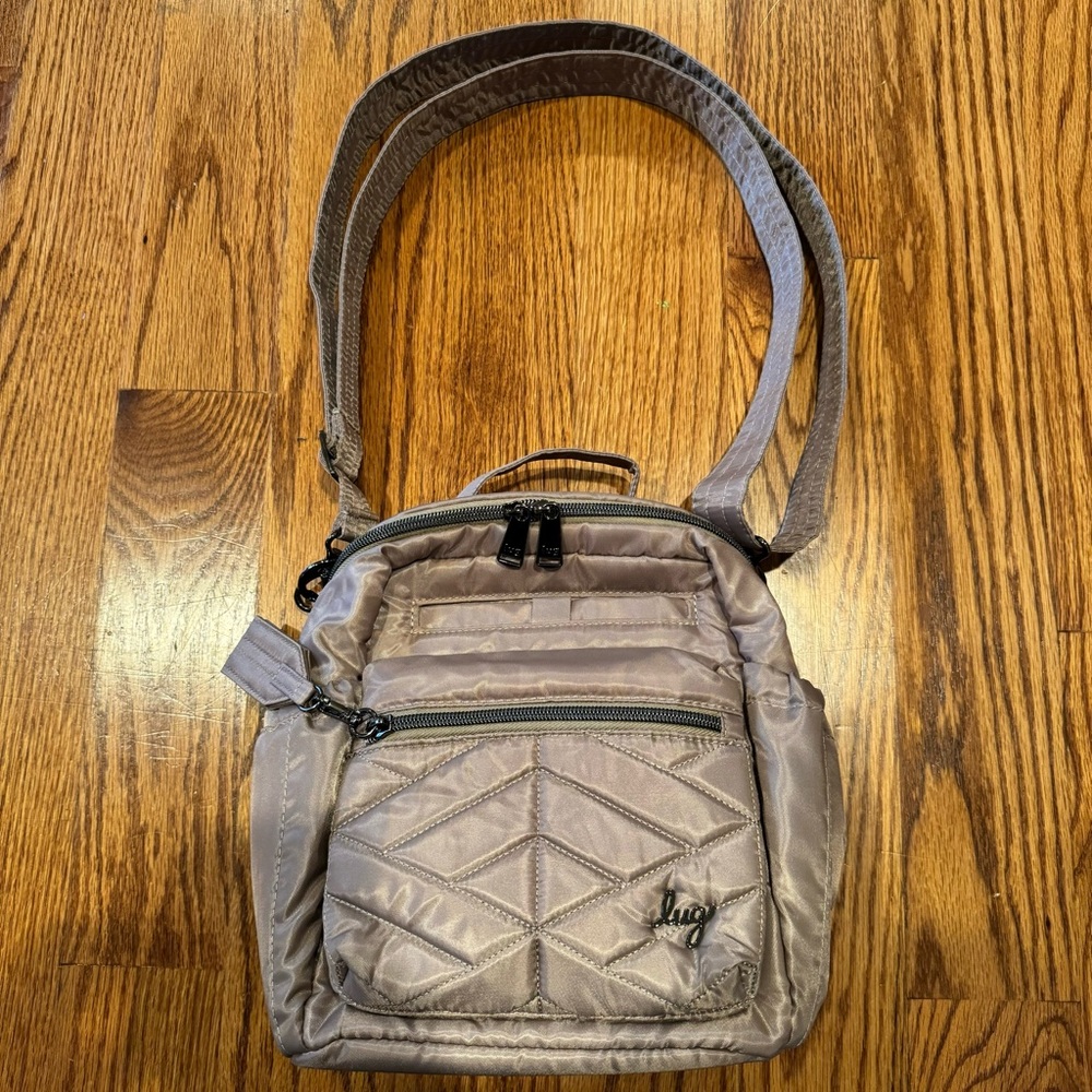 EUC Lug Alpine Crossbody - Sand Taupe